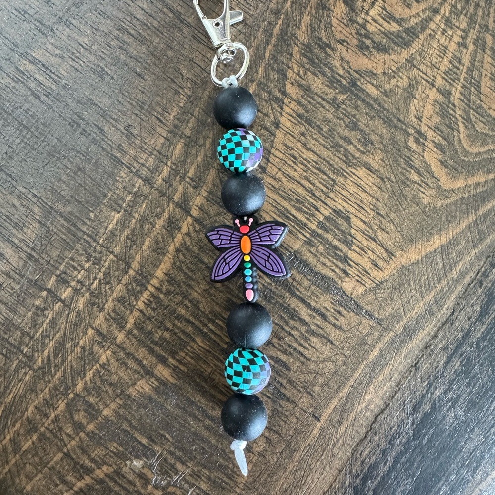 Boho Dragonfly Keychain – NWOT